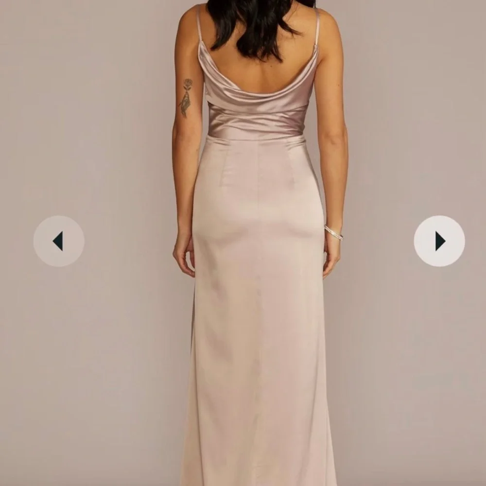 David's Bridal Green Ruched Maxi Gown - Picture 3 of 10